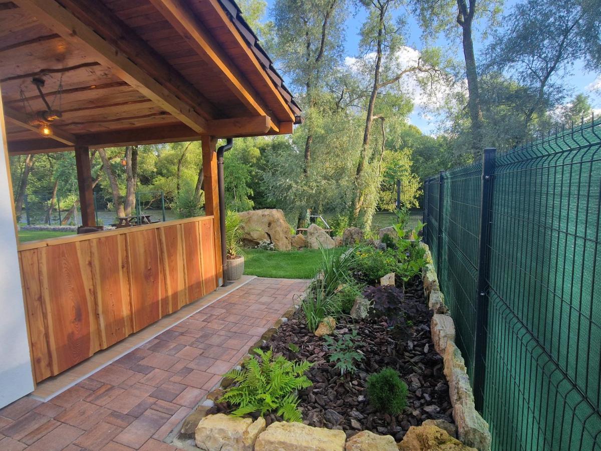 Villa Garden Bešeňová Esterno foto