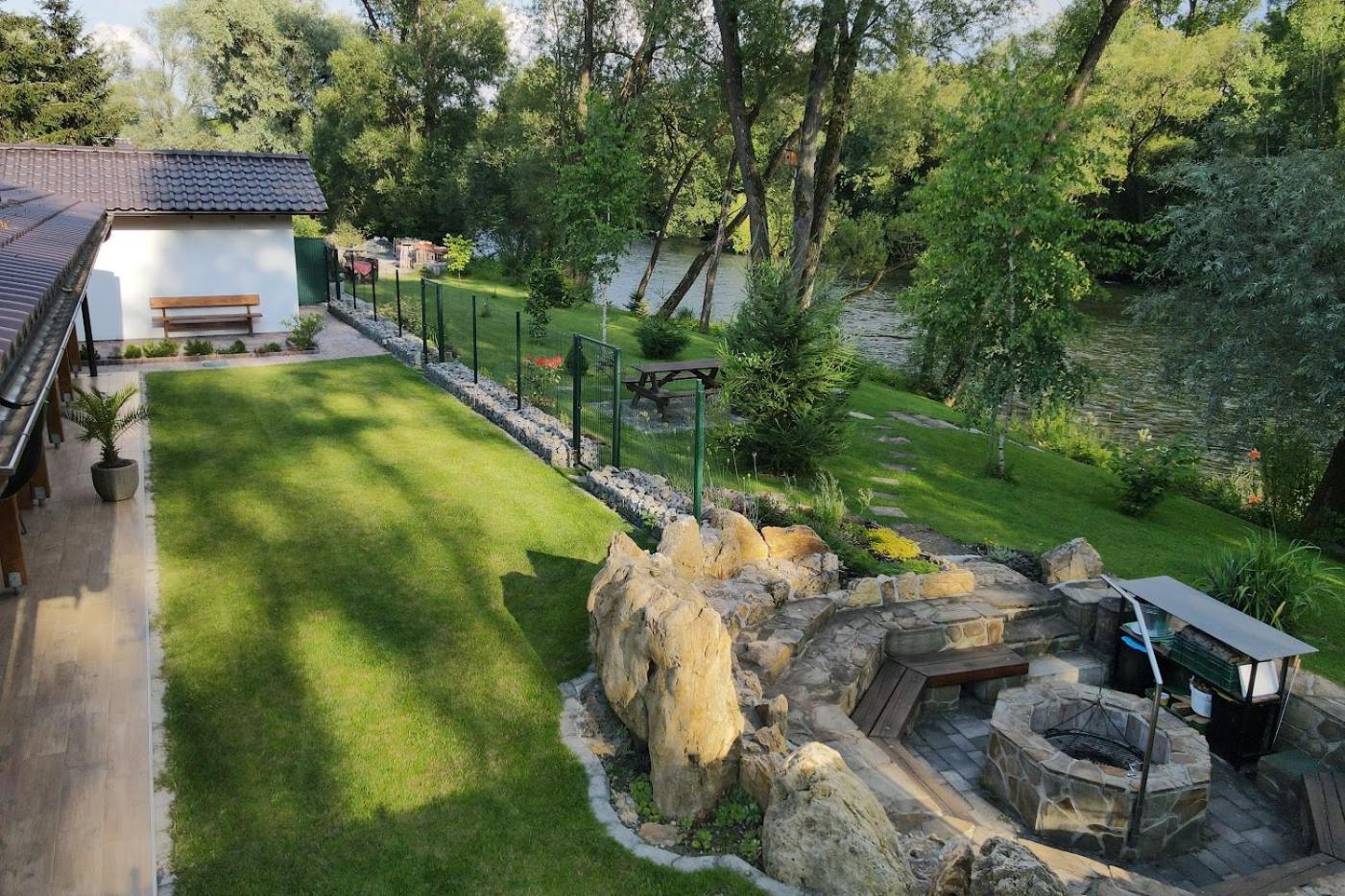 Villa Garden Bešeňová Esterno foto