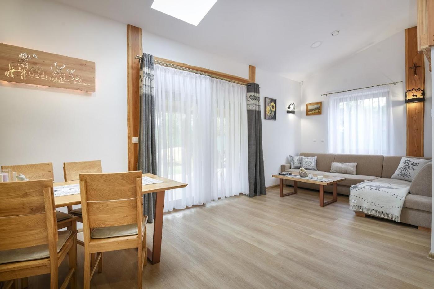 Villa Garden Bešeňová Esterno foto