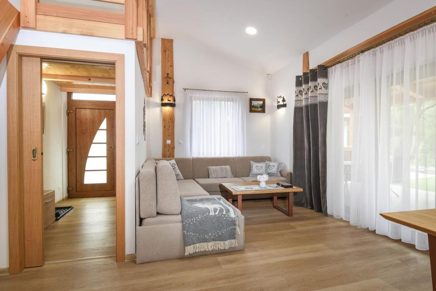 Villa Garden Bešeňová Esterno foto