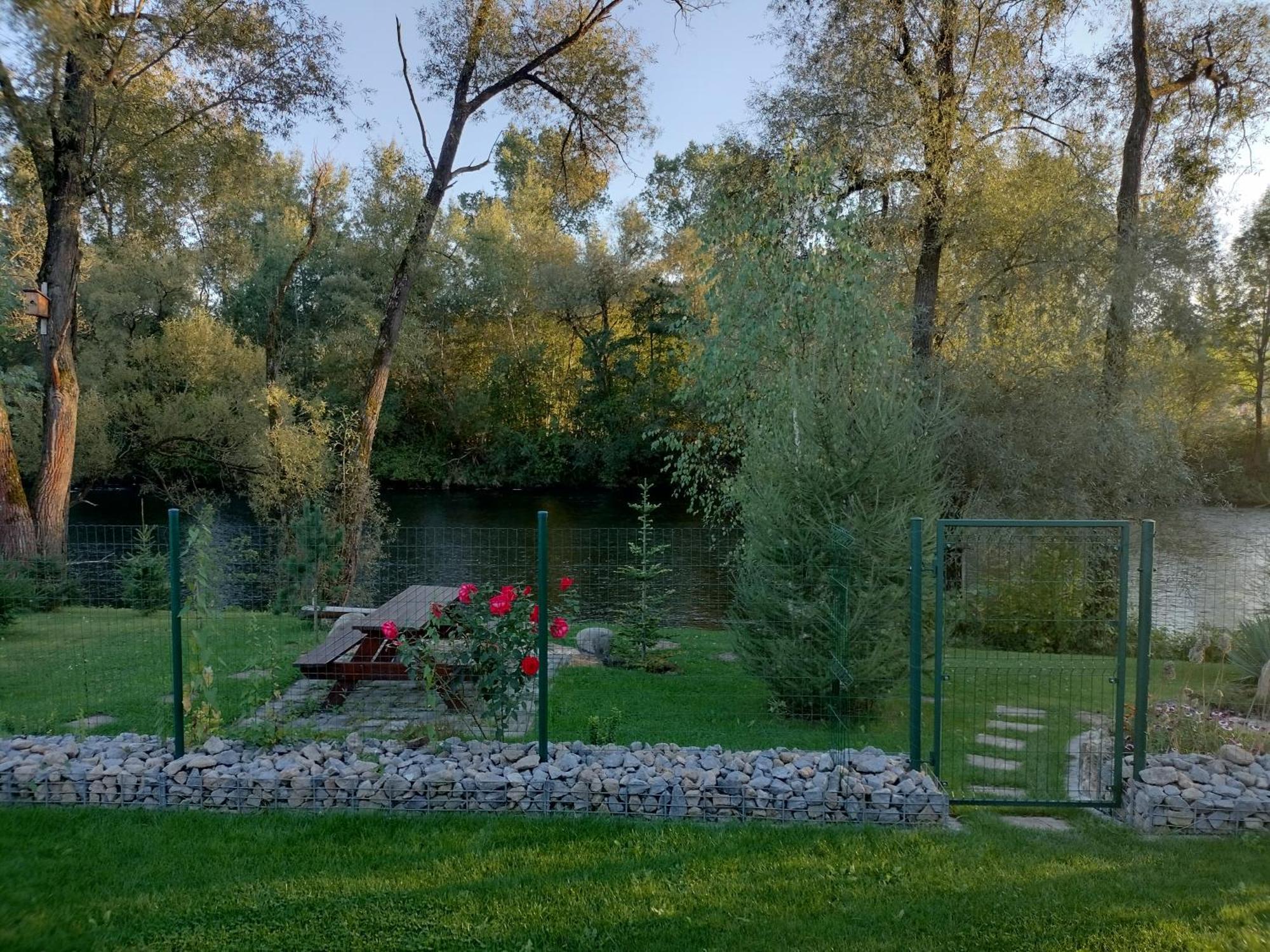 Villa Garden Bešeňová Esterno foto